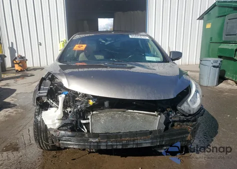 2016 Hyundai Elantra Se z USA, uszkodzony, nr VIN 5NPDH4AE8GH676222